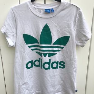 Adidas tee